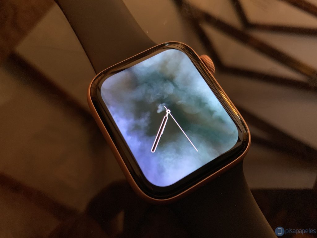Apple registra otra patente más relacionada con la posibilidad de que el Apple Watch tenga una cámara