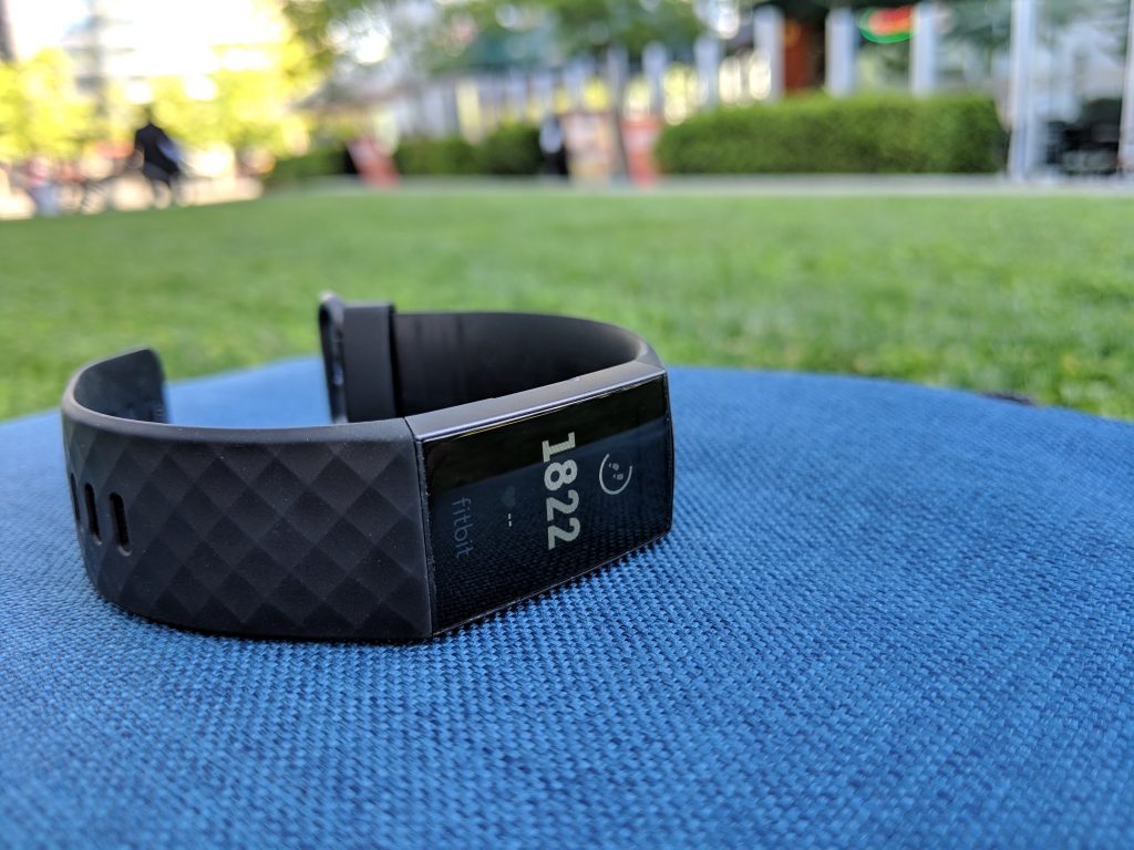 Review Fitbit Charge 3