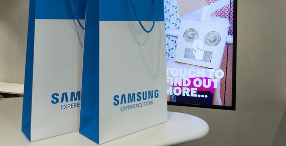 El panel frontal del Samsung Galaxy S10+ se filtra en una imagen real
