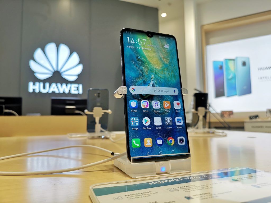 Huawei inaugura su nueva tienda en Concepción