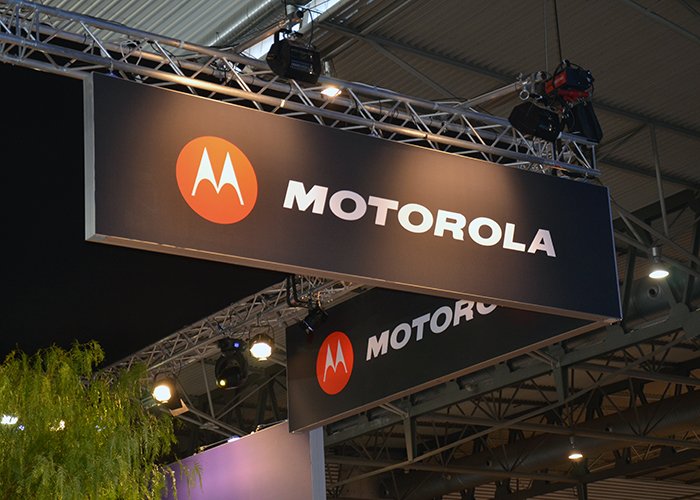 Motorola envía invitaciones de prensa para un evento suyo el 7 de febrero