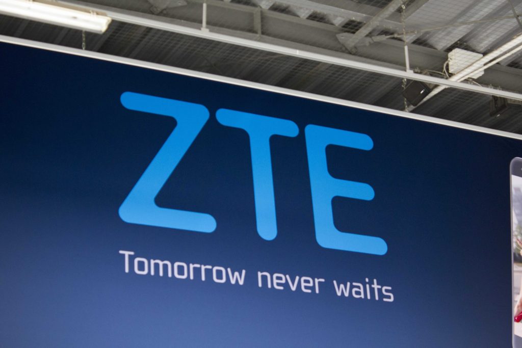 ZTE también anuncia que lanzará un móvil con 5G en la primera mitad de 2019