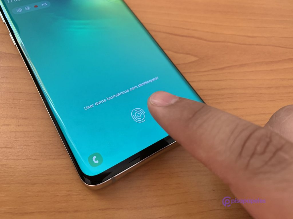 El lector de huellas en pantalla del Samsung Galaxy S10 y S10+ recibe nueva actualización