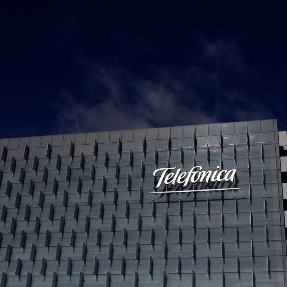 Telefónica edificio portada