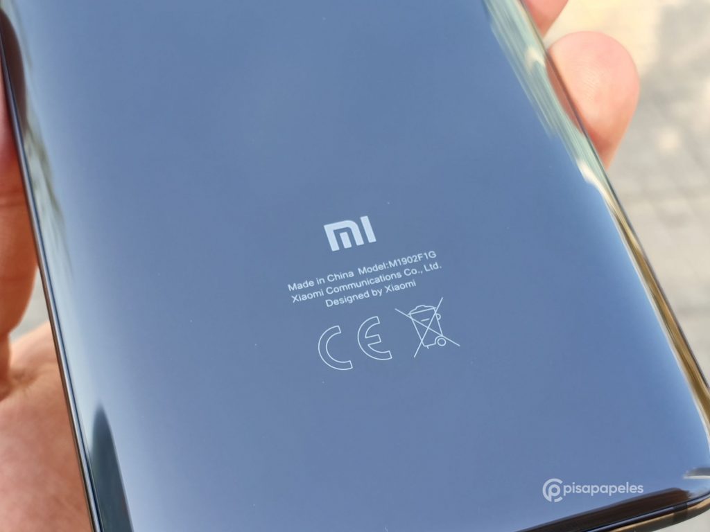 Xiaomi habría patentado una cámara periscopio que probablemente la veamos en el próximo Mi Mix 4