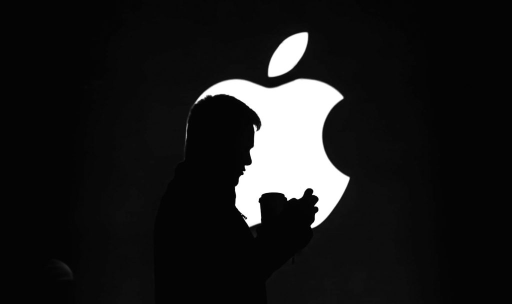 Apple pide perdón por escuchar las conversaciones de sus usuarios con Siri