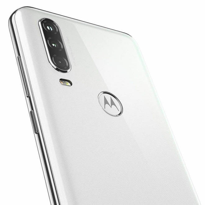 WOM sorprende y ya tiene disponible al recién anunciado Motorola One Action