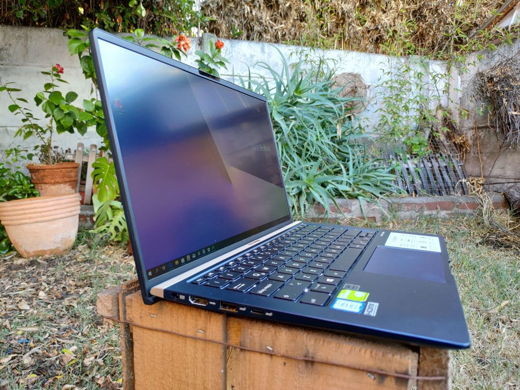 ASUS ZenBook 14 foto 20