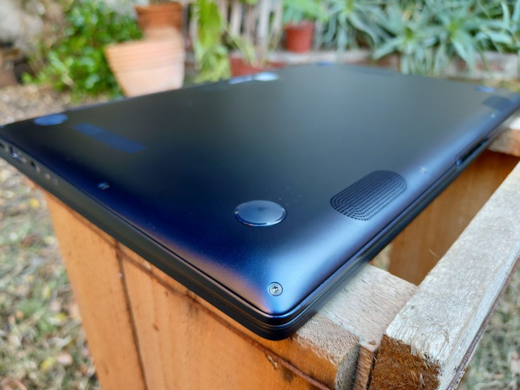 ASUS ZenBook 14 foto 14