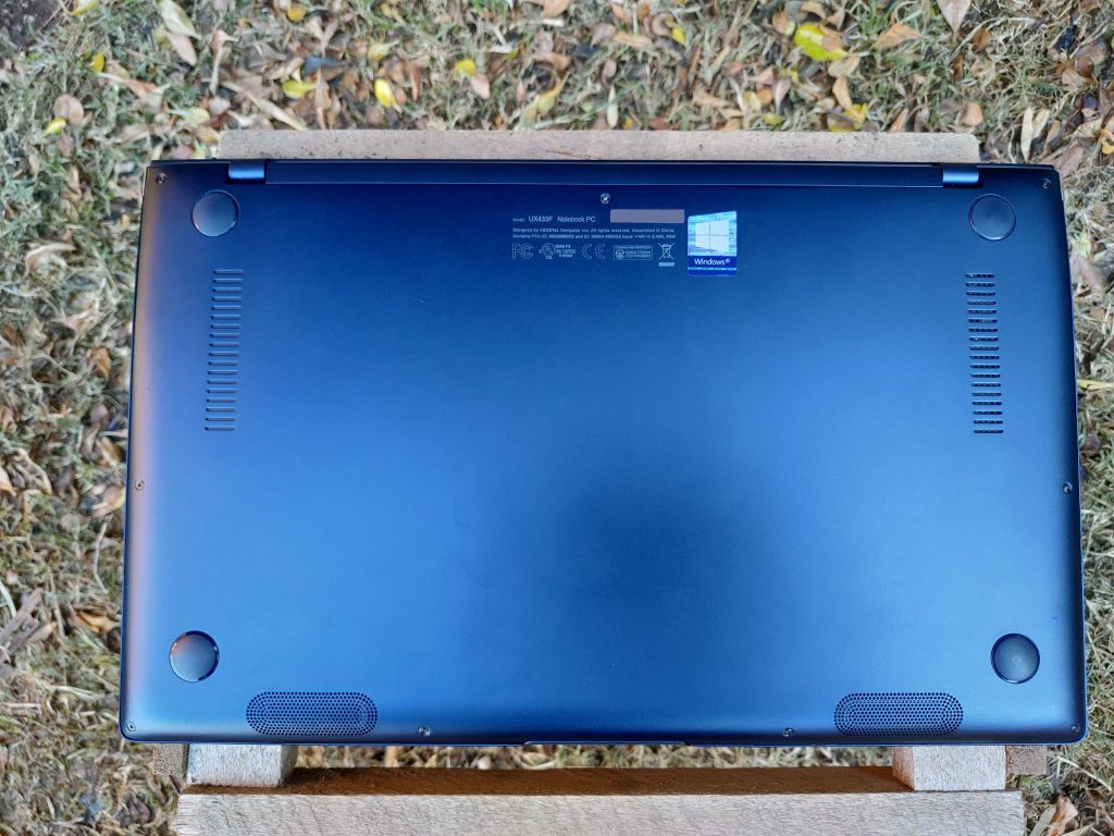 ASUS ZenBook 14 foto 12