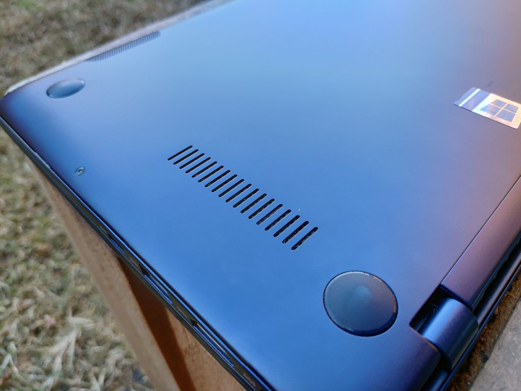 ASUS ZenBook 14 foto 11