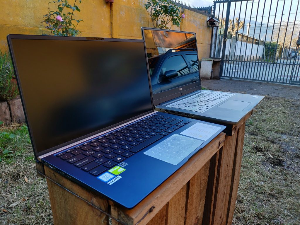 ASUS ZenBook 14 foto 2