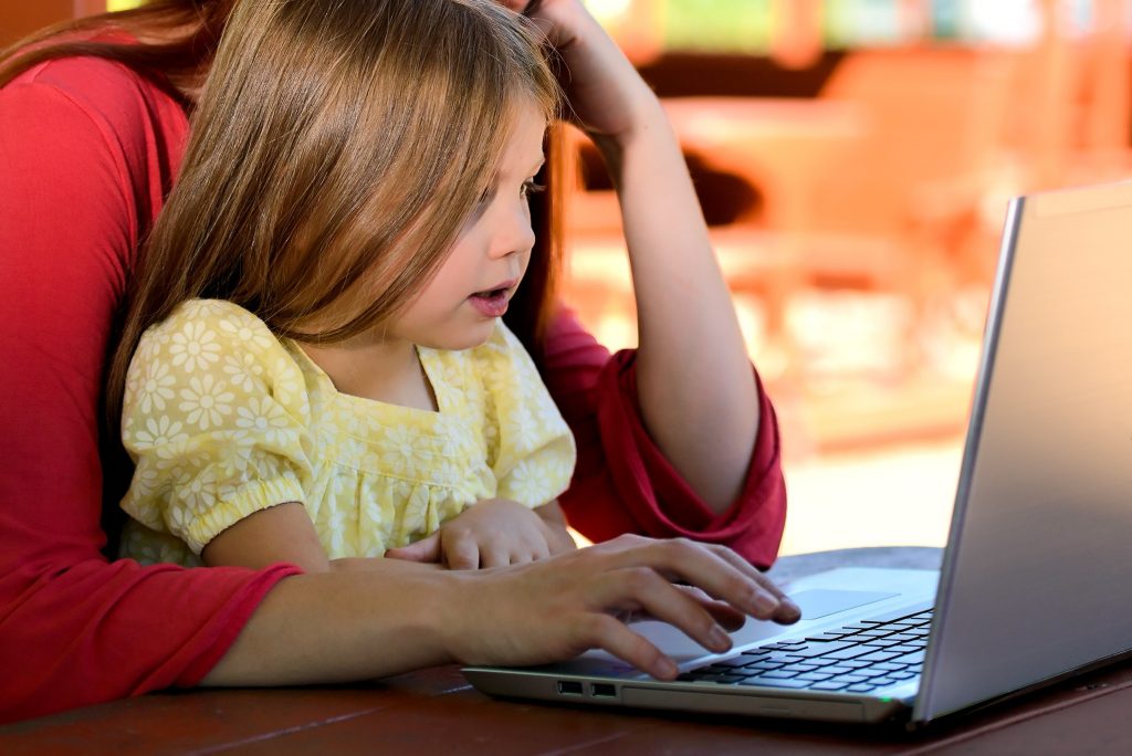 #GoogleForCL: este proyecto quiere que los niños usen internet de manera responsable