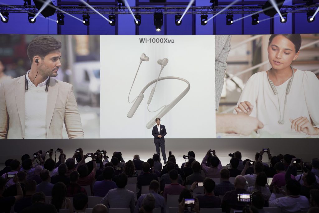 Sony presentó en #IFA2019 dos nuevos audífonos inalámbricos y un nuevo Walkman