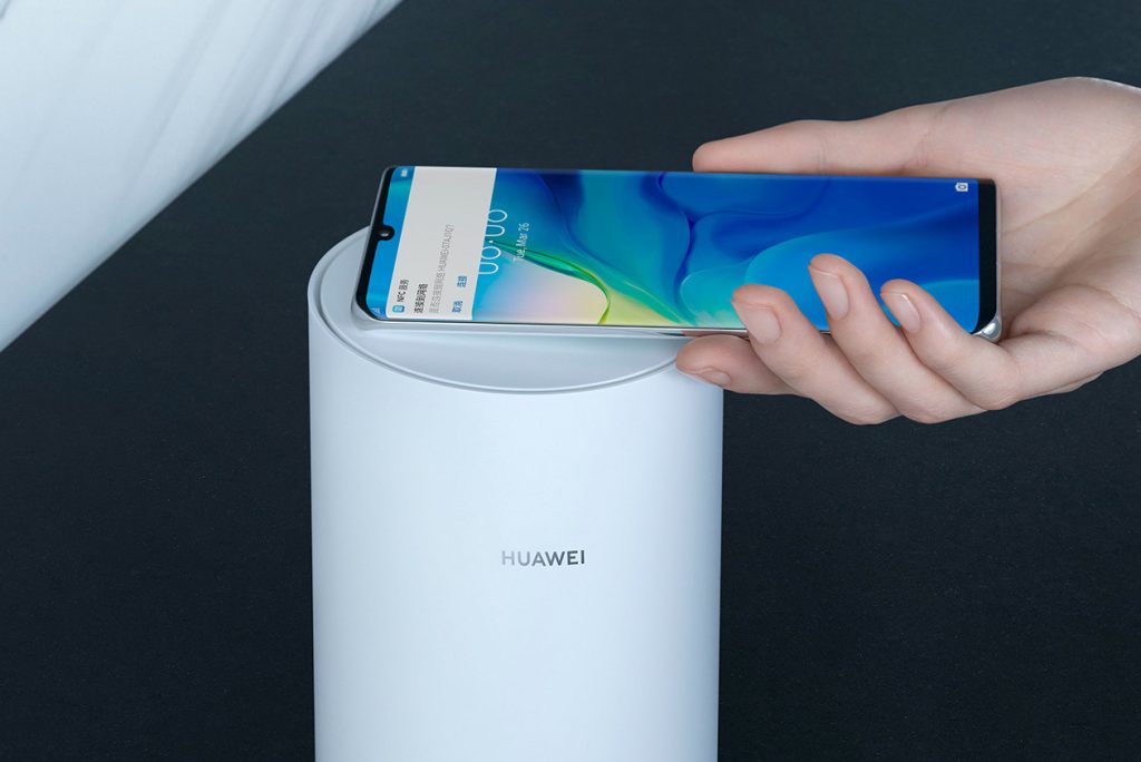 Huawei presenta su nuevo router Wi-Fi con conectividad NFC