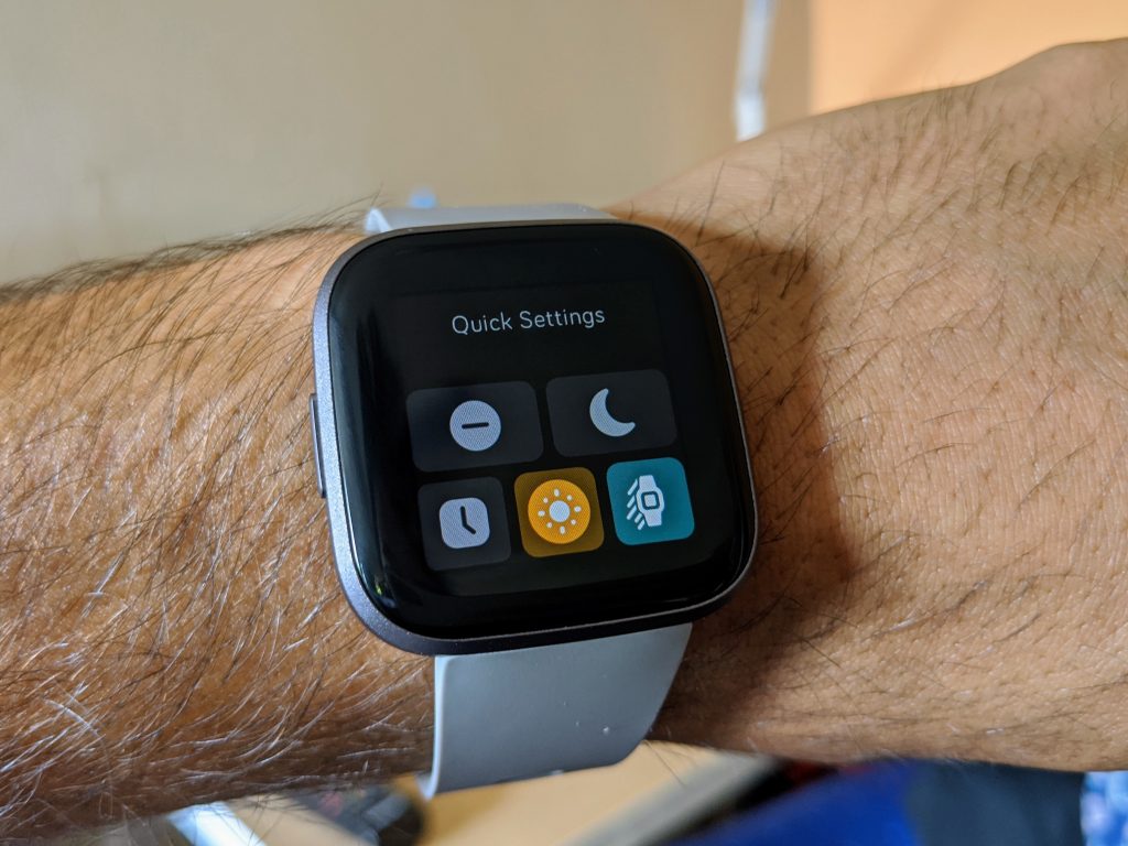 Fitbit Versa 2 foto 4