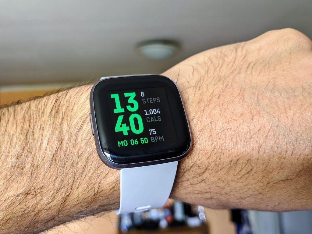 Fitbit Versa 2 foto 1