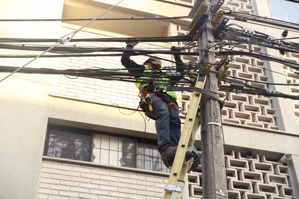 Durante el 2019 se retiraron 1.200 kilómetros de cables en desuso