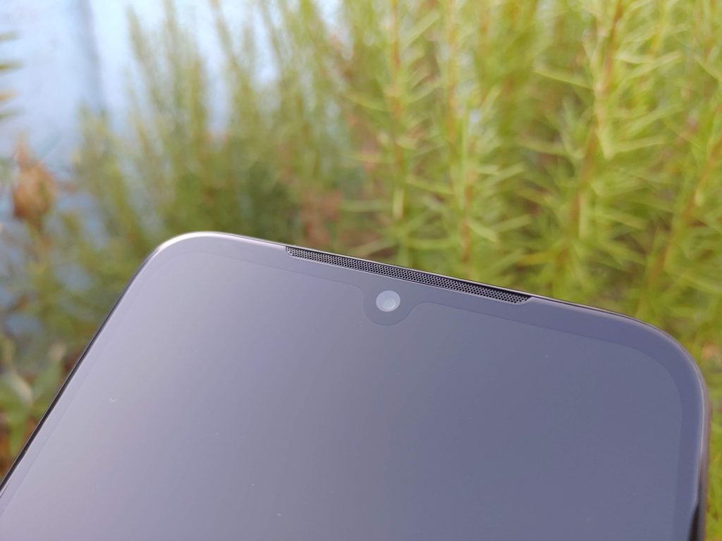 Foto Moto G8 Plus (3)