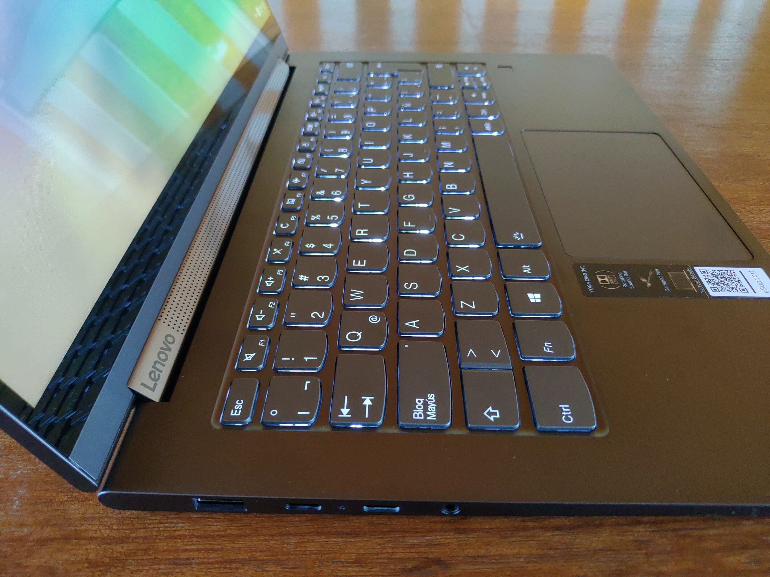 Lenovo Yoga C940 foto (5)