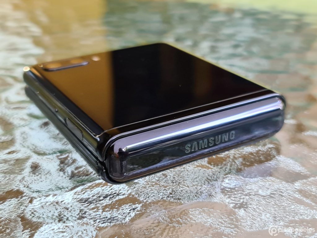 Galaxy Z Flip 5G y S20 FE 5G se hacen con el parche de seguridad de octubre