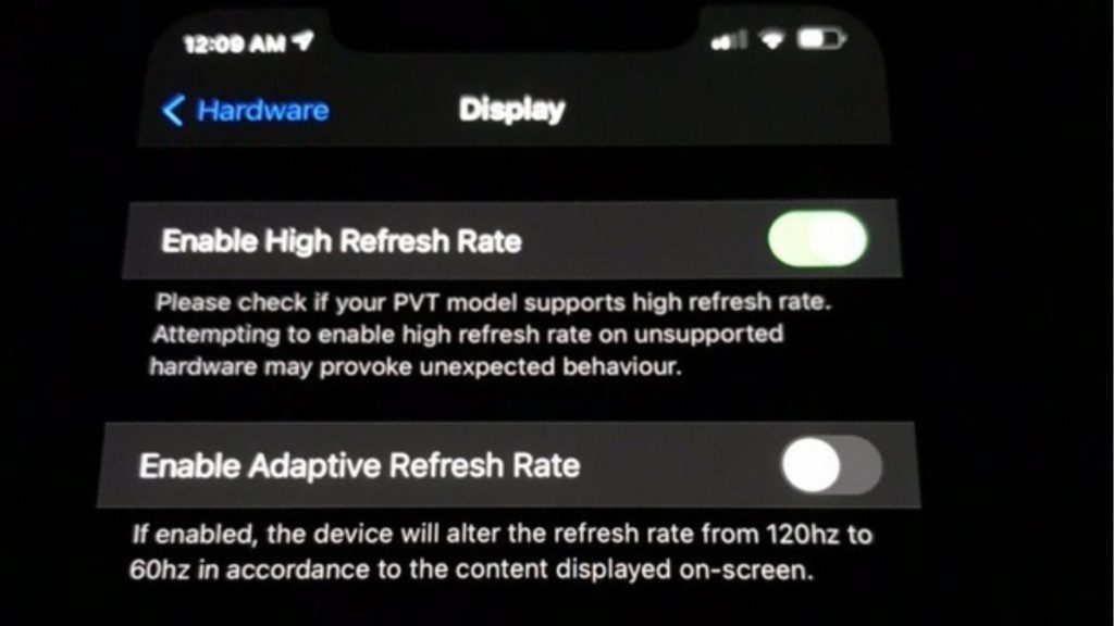 Muestra en inglés un menú donde iOS ofrece activar la opción para que la pantalla opere con 120 Hz de actualización.