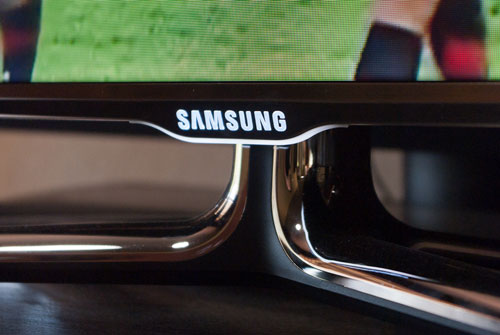 Samsung desmiente que vayan a usar paneles OLED de LG en sus televisores porque sus QLED son mejores