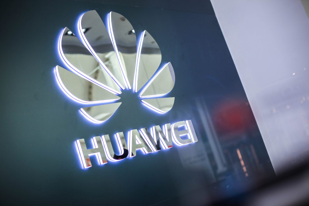 Huawei abre nueva tienda en el Mall Arauco Maipú, su séptima tienda en Chile