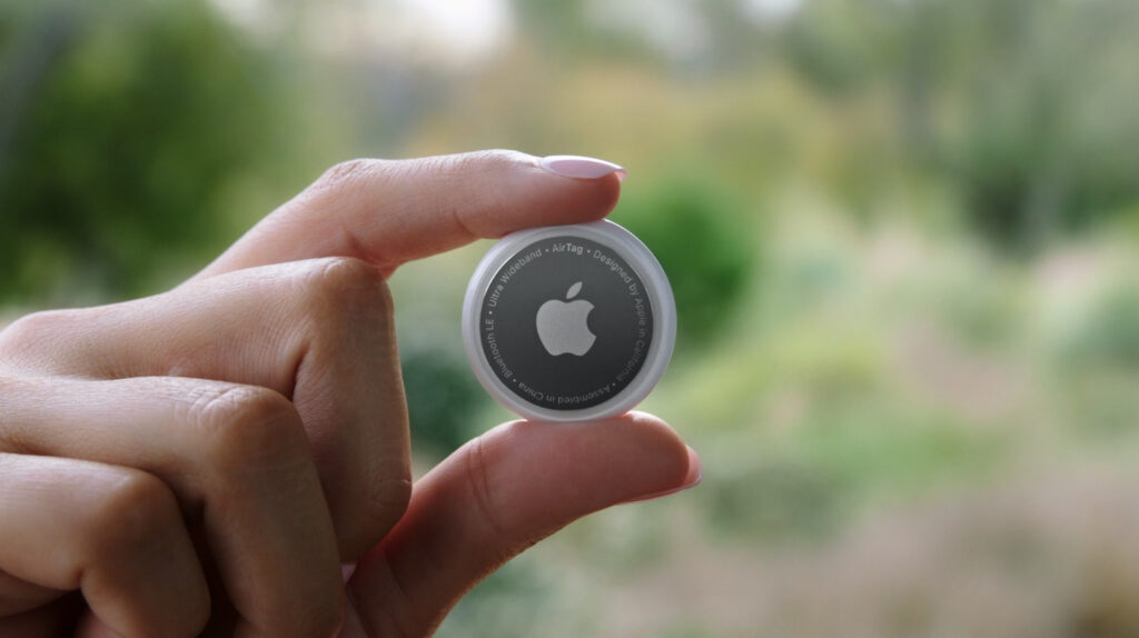 Apple detalla las novedades de las últimas actualizaciones de firmware que se han enviado a los AirTag