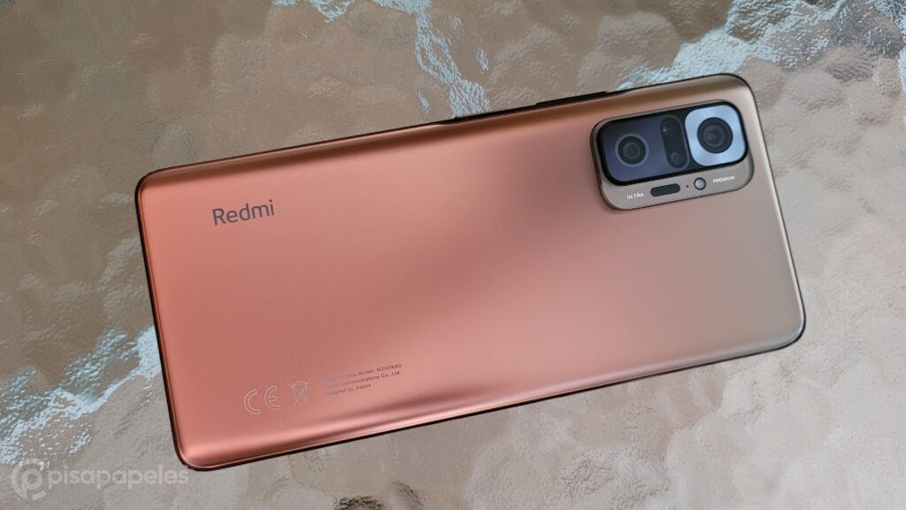 El legendario Redmi Note 10 Pro ya recibe Android 13 bajo MIUI 14