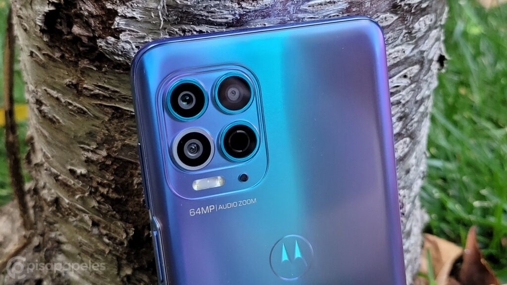Motorola sería el primero en utilizar el sensor de cámara de 200MP de Samsung para uno de sus equipos