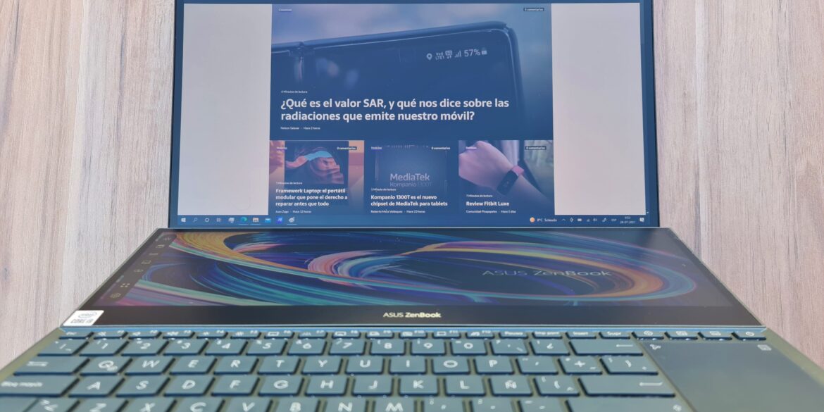 Fotos Asus ZenBook Pro Duo 15 OLED foto (12)