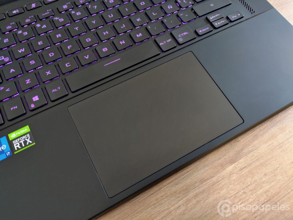 Asus ROG Zephyrus M16 foto 20