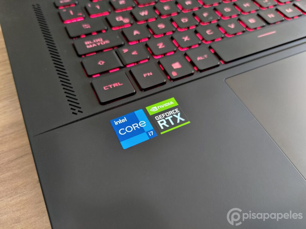 Asus ROG Zephyrus M16 foto 28