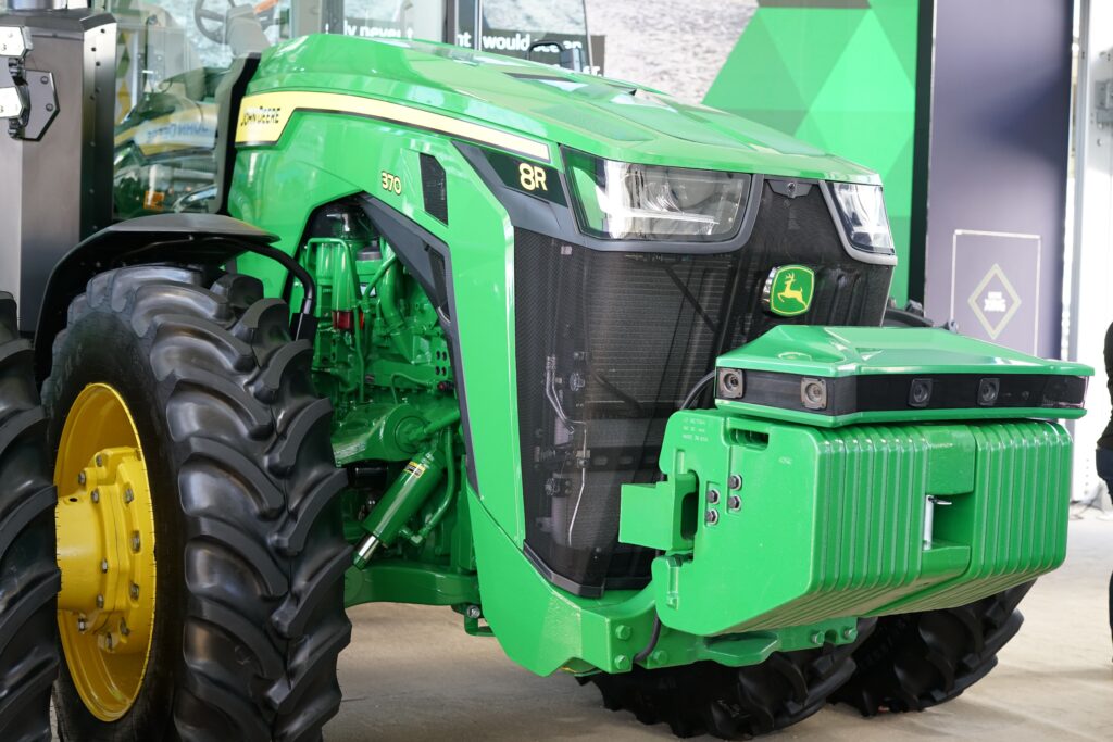 Tractor inteligente John Deere foto 1