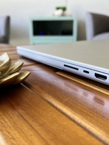 Apple MacBook Pro 16 M1 (5)