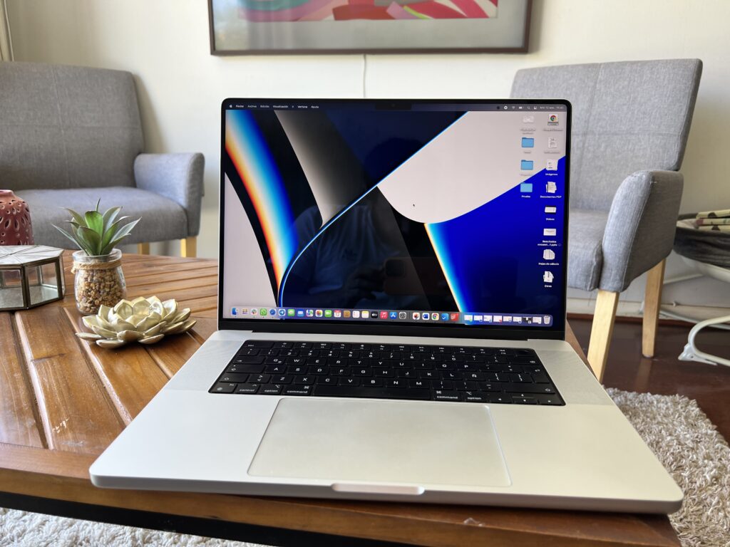 Apple MacBook Pro 16 M1