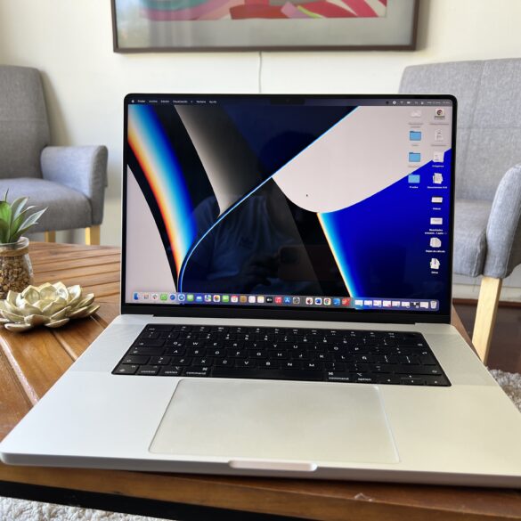 Apple MacBook Pro 16 M1