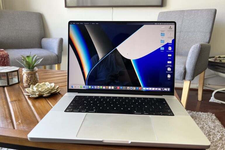 Apple MacBook Pro 16 M1