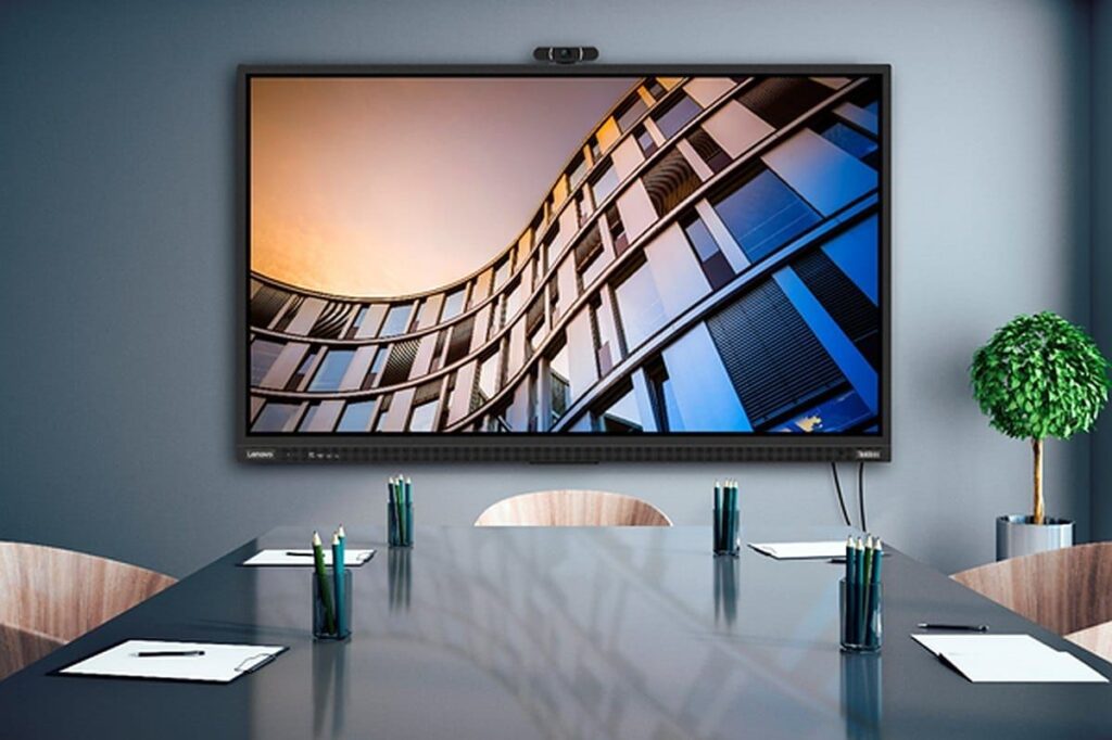 Las nuevas pantallas Lenovo ThinkVision son ideales para la productividad y el entretenimiento | #CES2022