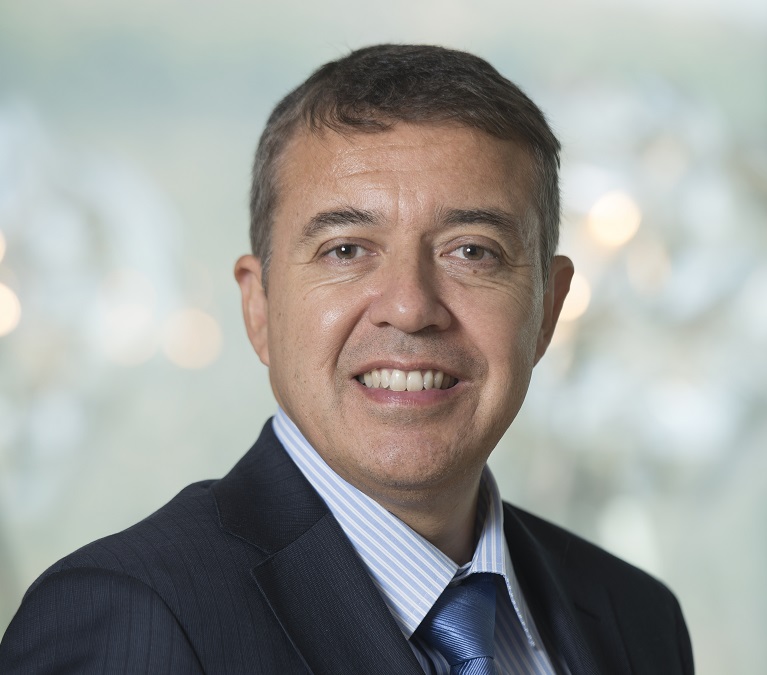[Entrevista] Manuel Araya, gerente de Regulación y Asuntos Corporativos de Entel y llegada del 5G: “Nos pusimos como objetivo liderar esto”