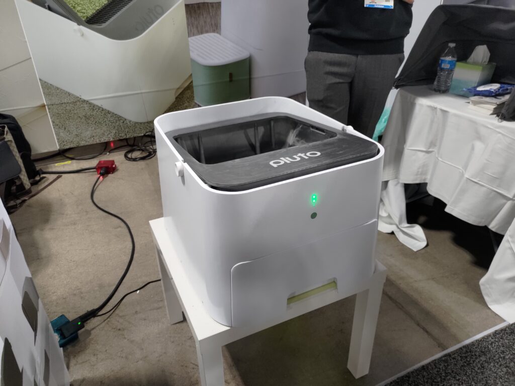 Pluto arenero inteligente foto 3