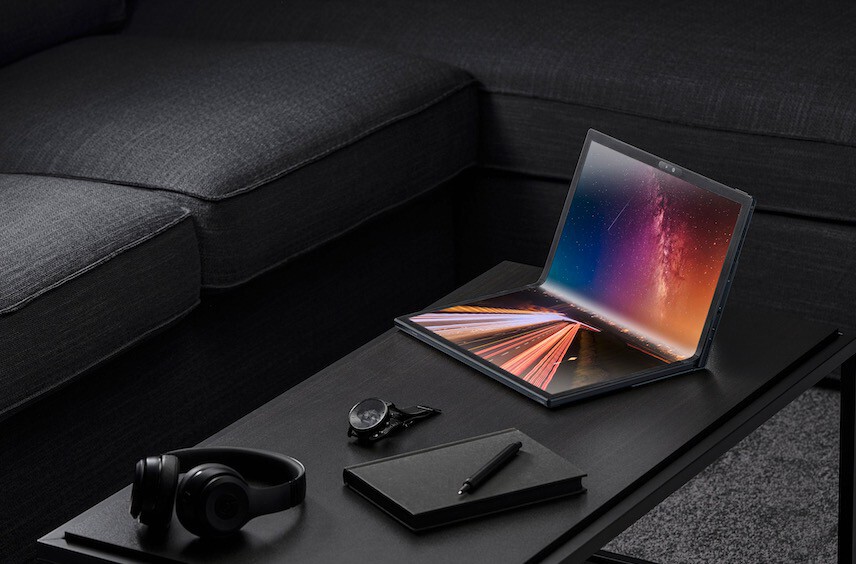 Zenbook 17 Fold OLED foto 2