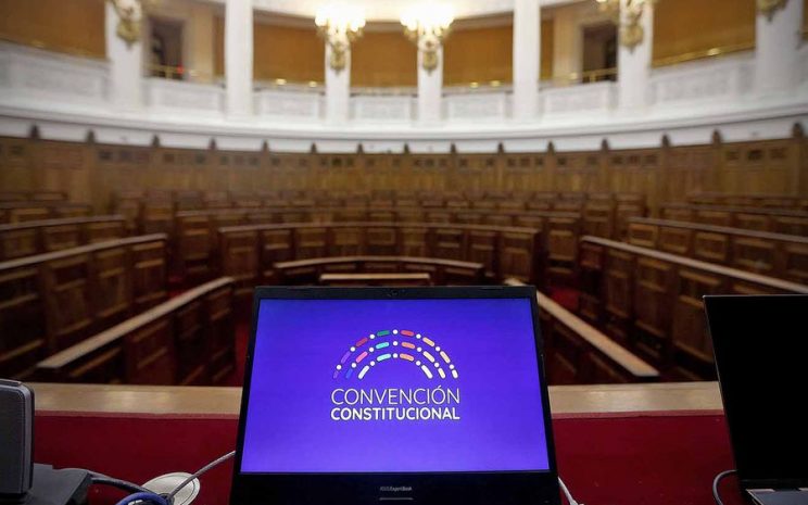 Convención Constitucional aprueba en general derechos que consagran el acceso a Internet en Chile