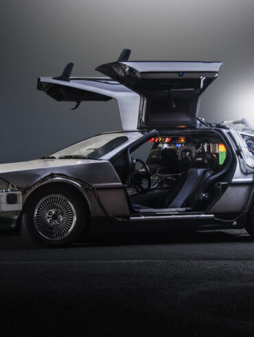 DeLorean Volver al Futuro foto portada