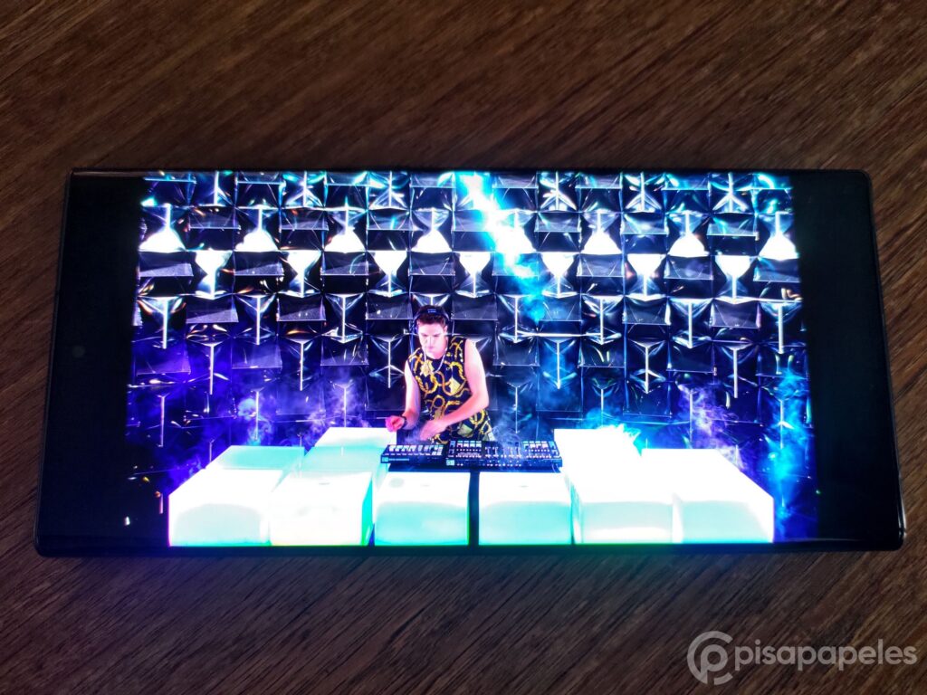 Samsung Galaxy S22 Ultra foto 04