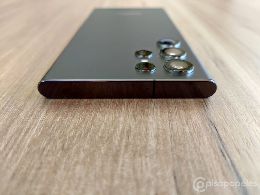 Samsung Galaxy S22 Ultra foto 14