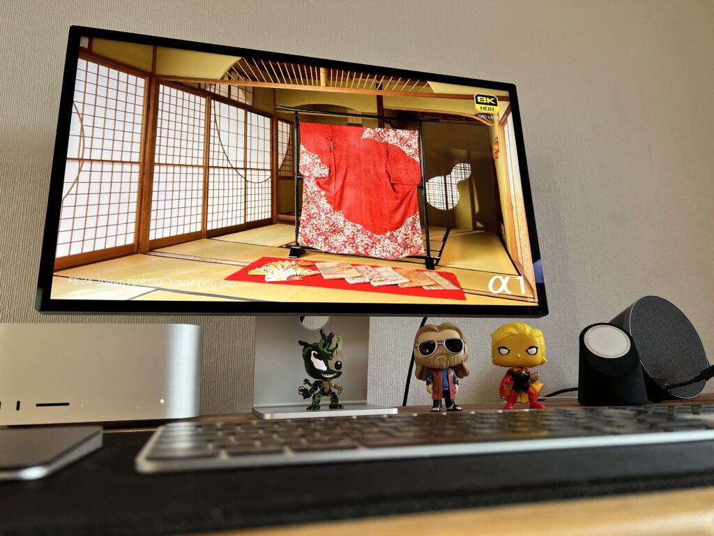 Apple Studio Display (3)