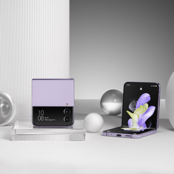 Galaxy Z Flip 4 pantalla plegable