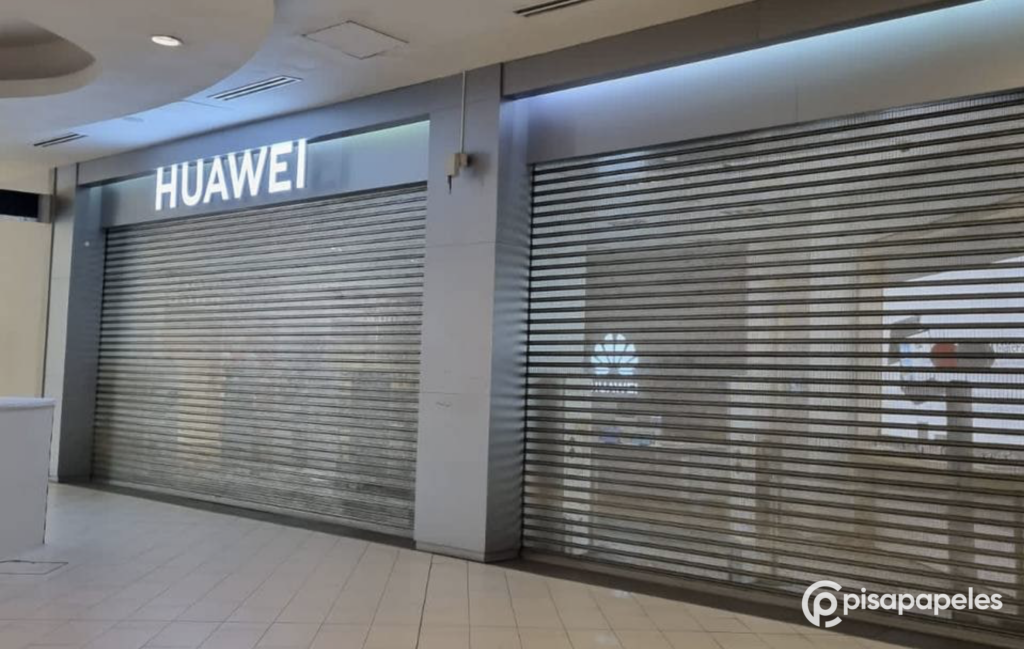 [Actualizado] Huawei desvincula a todo el personal de sus tiendas físicas y las cierra para enfocarse en el comercio electrónico y retail